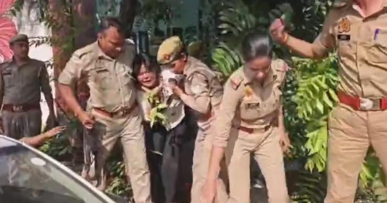 चाकू लेकर एसएसपी ऑफिस पहुंच गई महिला, किसी तरह पुलिस ने महिला को किया काबू में